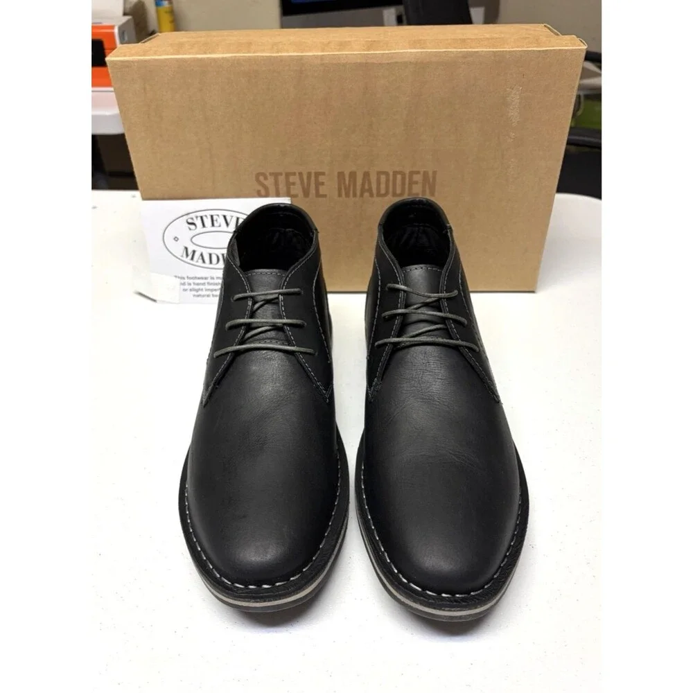 Steve Madden Harken Chukka Ankle Boots Black Leat Smooth Leather Size 9 NIB